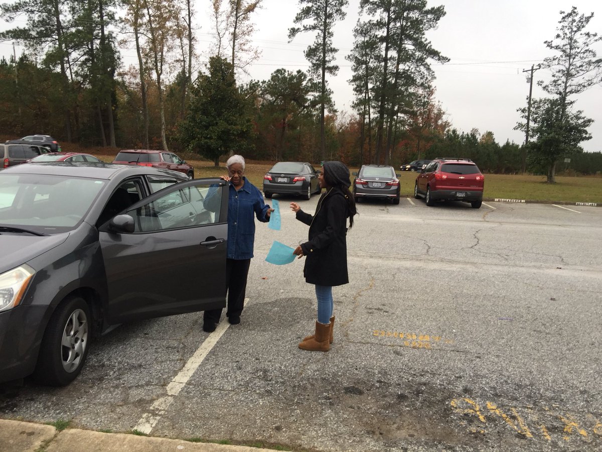tabiffy's tweet photo. Proud principal with #BHSStudent @BHSBulldogsbcps doing her civic duty @ the polls. #Election2017 #makingadifference https://t.co/6PxHYO53Sj