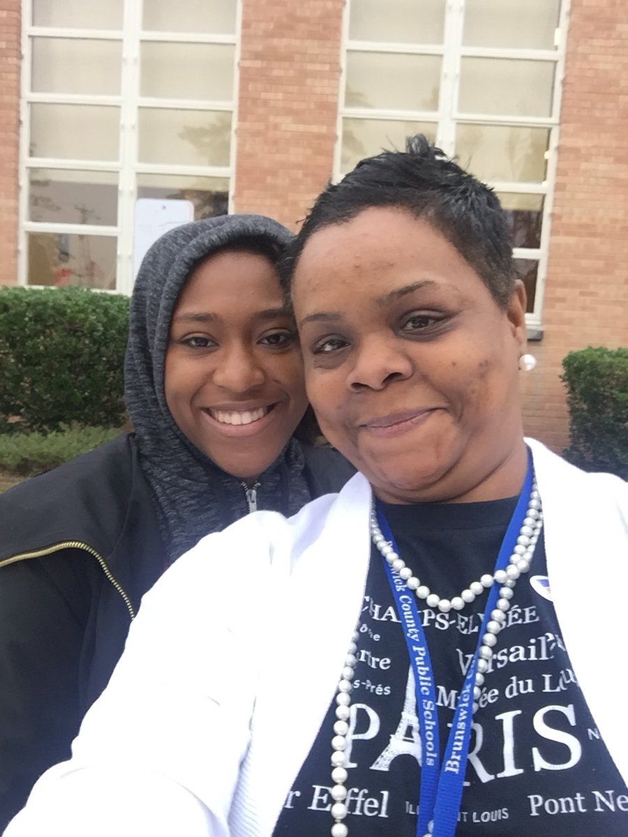 tabiffy's tweet photo. Proud principal with #BHSStudent @BHSBulldogsbcps doing her civic duty @ the polls. #Election2017 #makingadifference https://t.co/6PxHYO53Sj