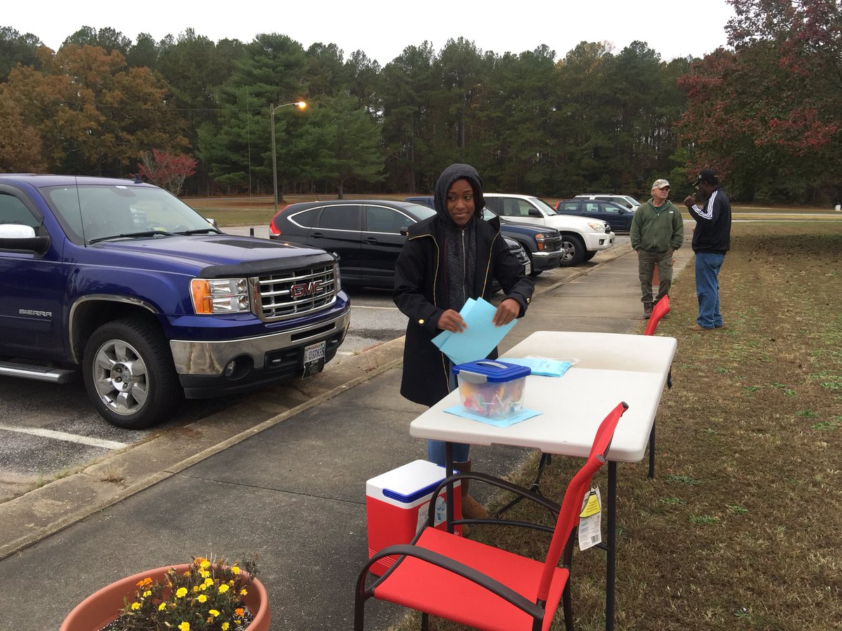 tabiffy's tweet photo. Proud principal with #BHSStudent @BHSBulldogsbcps doing her civic duty @ the polls. #Election2017 #makingadifference https://t.co/6PxHYO53Sj