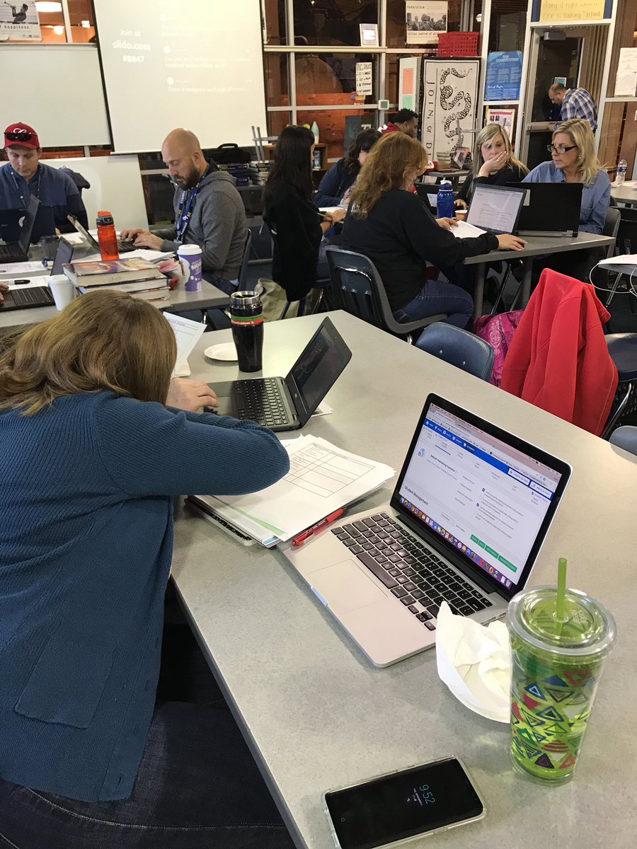 hfa_dearborn's tweet photo. Let’s get students writing! @mywriteabout Professioanl Development for teachers. https://t.co/NBN0vvaMb4