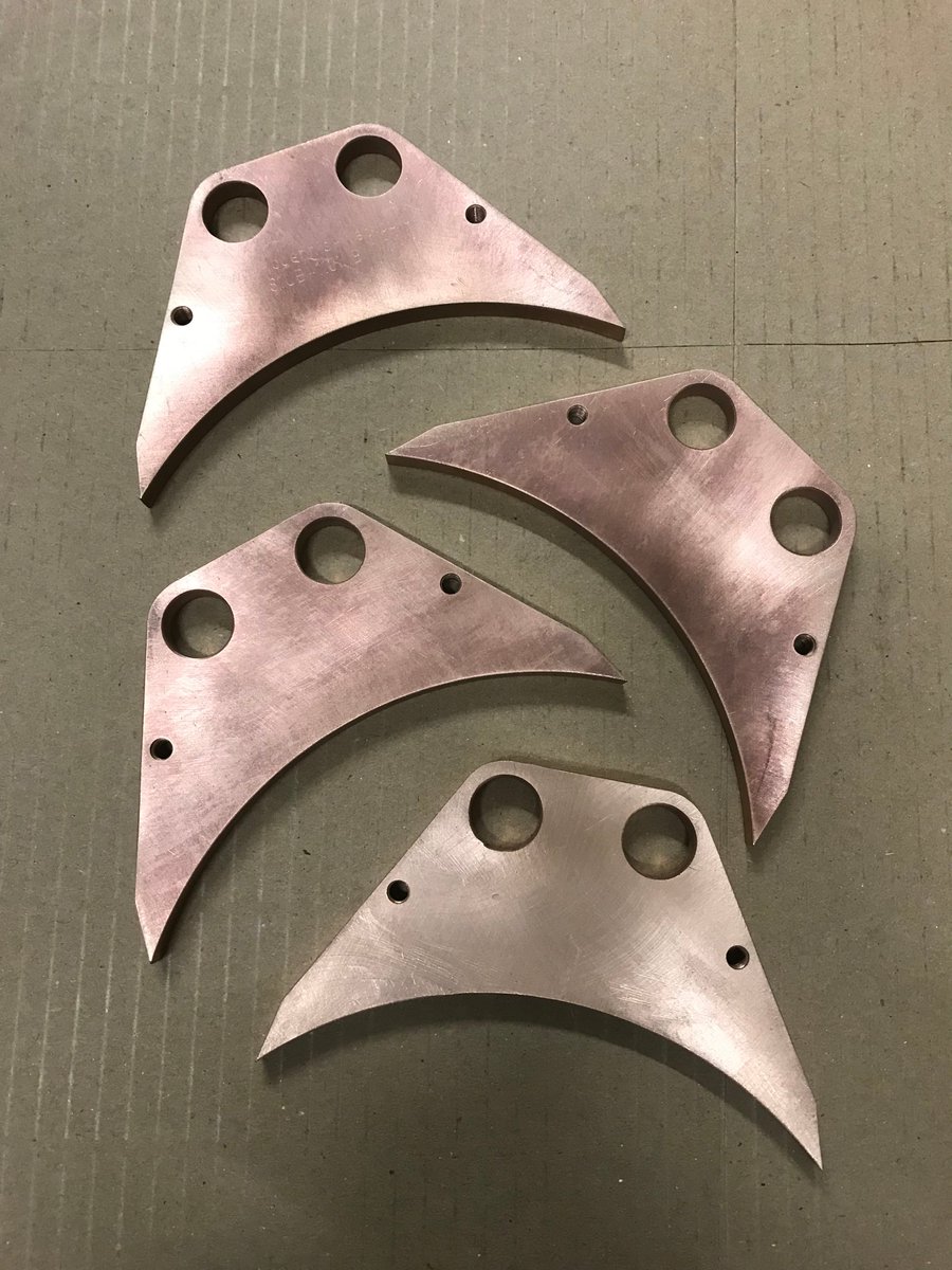 CDennis_UK's tweet photo. Bronze scrap deflectors manufactured to suit a Latitude printer slotter, produced @CDennis_UK https://t.co/5pjUklP63x