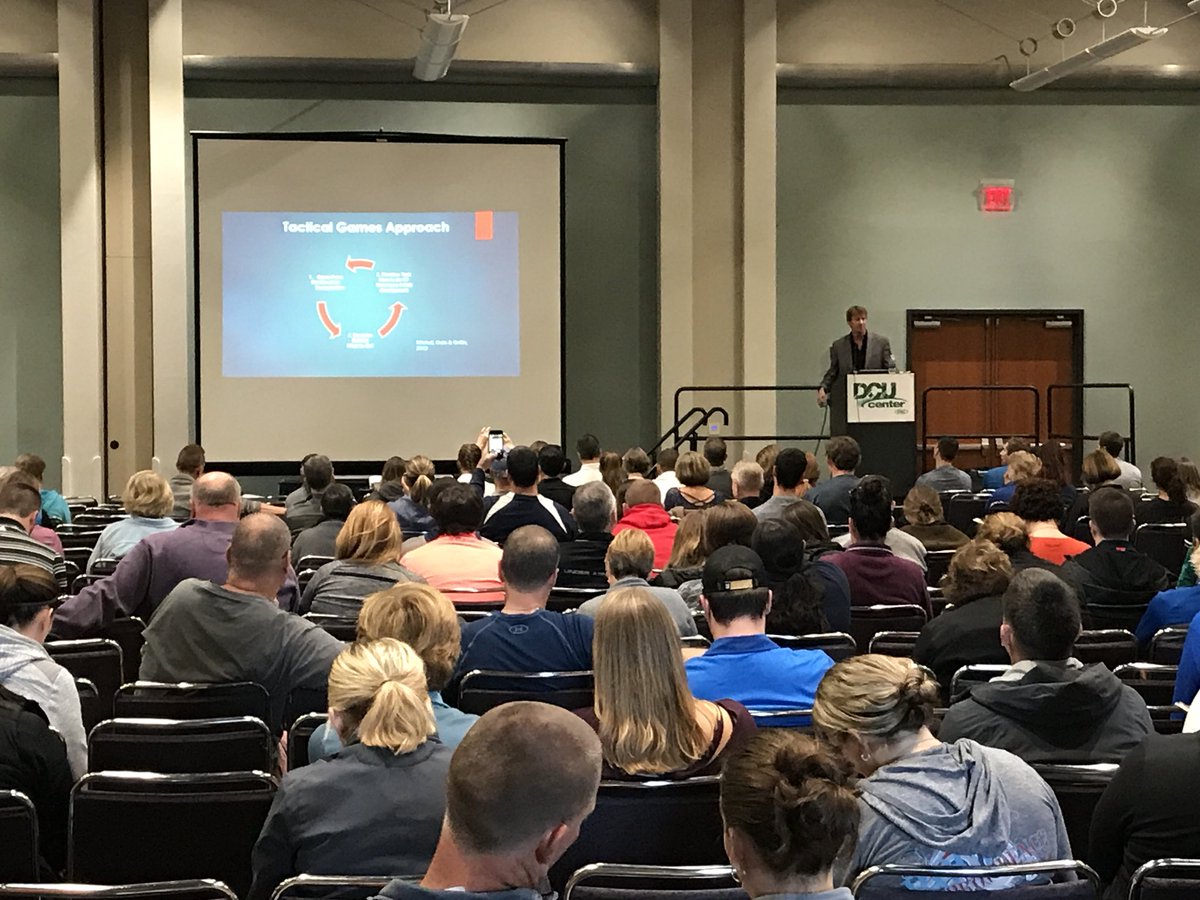 drstephenharvey's tweet photo. Professor Steve Mitchell advocating 4 the #tacticalgamesmodel #tgfuchat #masshperd17 #PhysEd #pechat https://t.co/D9pbnNaOgu