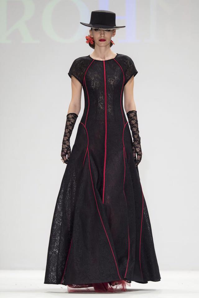 RohmirOR's tweet photo. Stunning, unique designer piece by ROHMIR- available now at the London boutique! #rohmir https://t.co/F4J0ornoAO