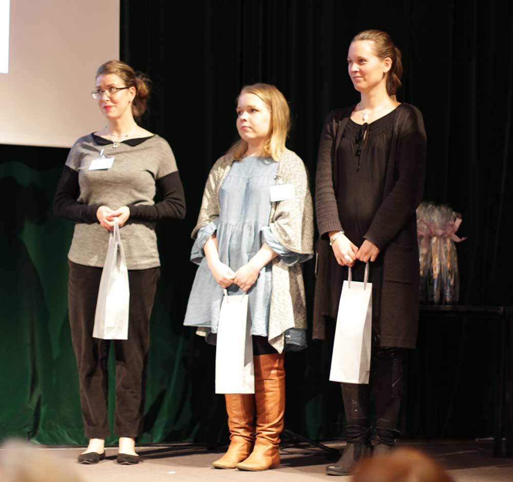 TekstiiliMuoti's tweet photo. Onnea! #TexHack tulevaisuuspalkinto ryhmälle, joka ideoi #Kivat-verkkokauppaan elämyksellisyyttä ja virtuaalitodellisuutta. #Hackathon https://t.co/g6OgGJ5w6b
