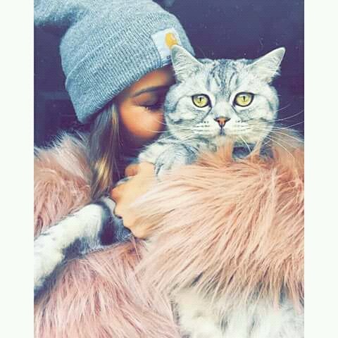 GourtiFatima's tweet photo. #TiTima https://t.co/0UcPCqI8x2