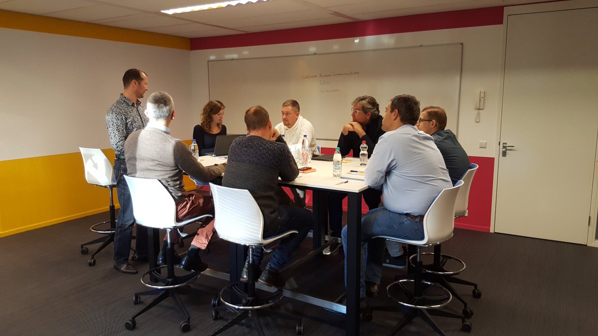 Yellow_Comms's tweet photo. Experts van o.a. @NuanceInc, @winvision en @citrix discussiรซren met elkaar tijdens de #ExpertsOn over toepassingen en de toekomst van AI. https://t.co/VjxwlNOMTV
