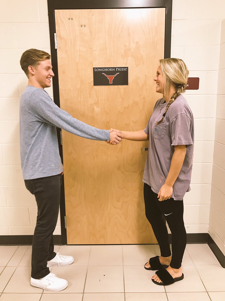 VoteMRyan2017's tweet photo. A little friendly competition never hurt nobody!!  @VoteTippett2017 #bewithme #voteMRyanforpresident #friendlycompetition https://t.co/ALAeSPxCk1