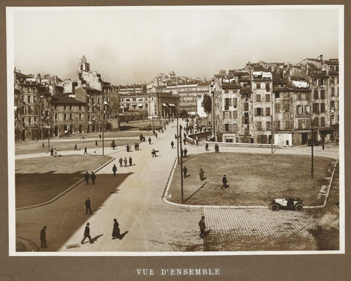 Metropolitiques's tweet photo. Commentaires | Peur sur la ville : Marseille, 1926 (par Olivier Gaudin) – https://t.co/Zojqn077iz #WBenjamin #EBloch #SKracauer https://t.co/vmeoTQGdoN