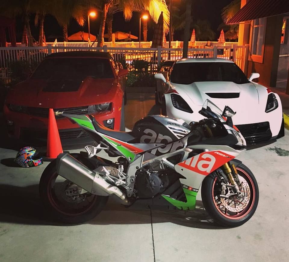 TropixBeachBar's tweet photo. #HooliganLyfe Beach Nights moves to Wednesdays! Come on out and show off your #coolcars and #bitchinbikes! 📷 Chris Humphries #QualityTime https://t.co/j9l05FWnKF