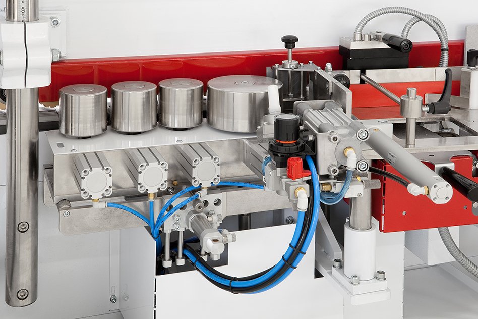 daltonsmachines's tweet photo. Looking for an edgebander? Explore the CEHISA range https://t.co/lK7jYwmqsb #edgebander #CEHISA https://t.co/vkEykQPyfG