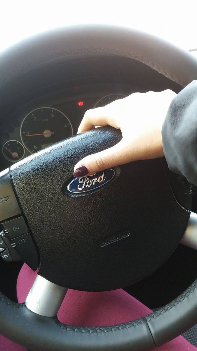 SabrinaGrey_'s tweet photo. On my way to you @ImLiveCom do you like my ride?Let's have #fun #funtimes  💄💋👠https://t.co/NhD68FlMzJ https://t.co/pcUp7cbGnB