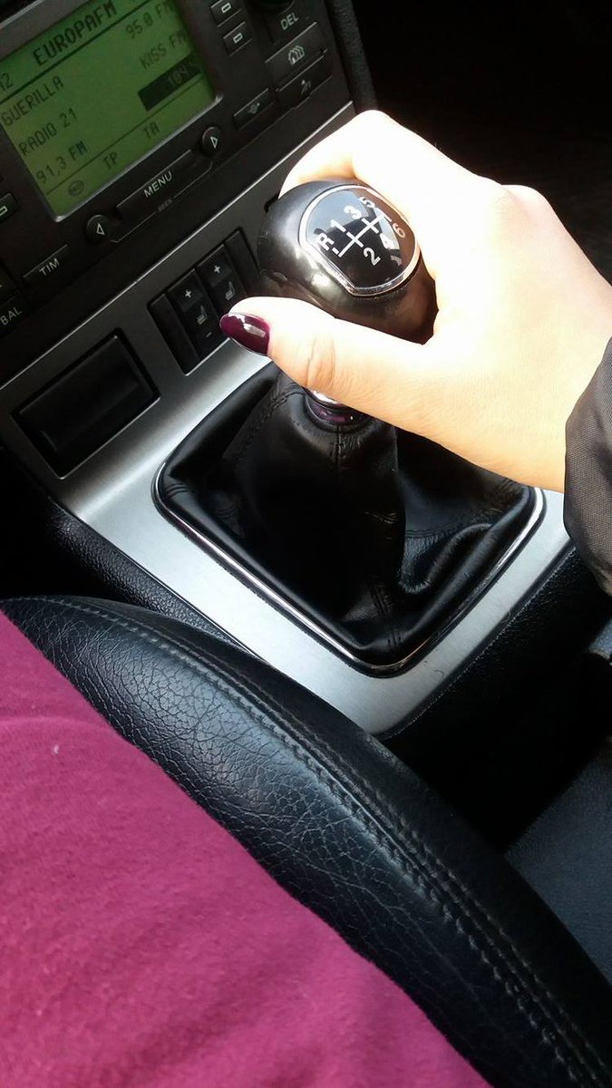 SabrinaGrey_'s tweet photo. On my way to you @ImLiveCom do you like my ride?Let's have #fun #funtimes  💄💋👠https://t.co/NhD68FlMzJ https://t.co/pcUp7cbGnB