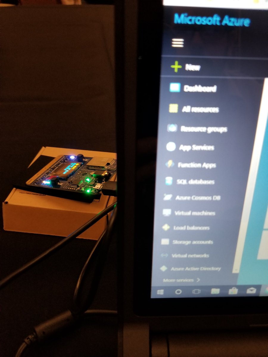 RobertWLeonard's tweet photo. My toy for the day at the #Microsoft #CloudIoTHacks in Dallas. https://t.co/5VwF45Q3Ts