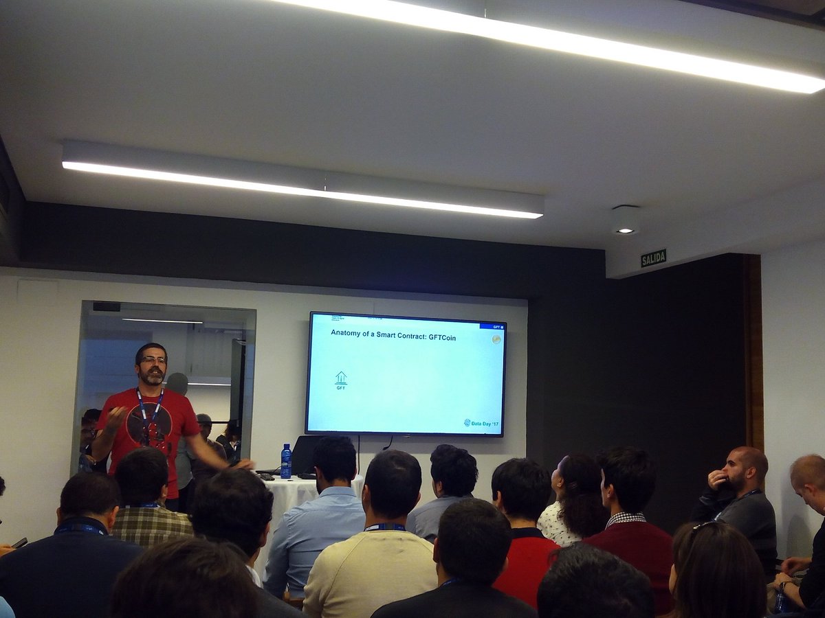 rlopezherrero's tweet photo. A ver que nos cuenta @echiner sobre blockchain y smart contracts. Nos haremos ricos?? #GFTDataDay17 https://t.co/Cb7ibAz1fW