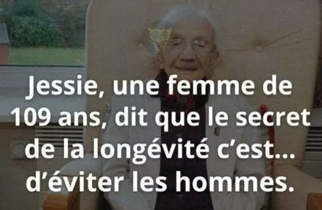 youmydz's tweet photo. elle a tout compris MBD 😂 https://t.co/2qtdNhrk6u