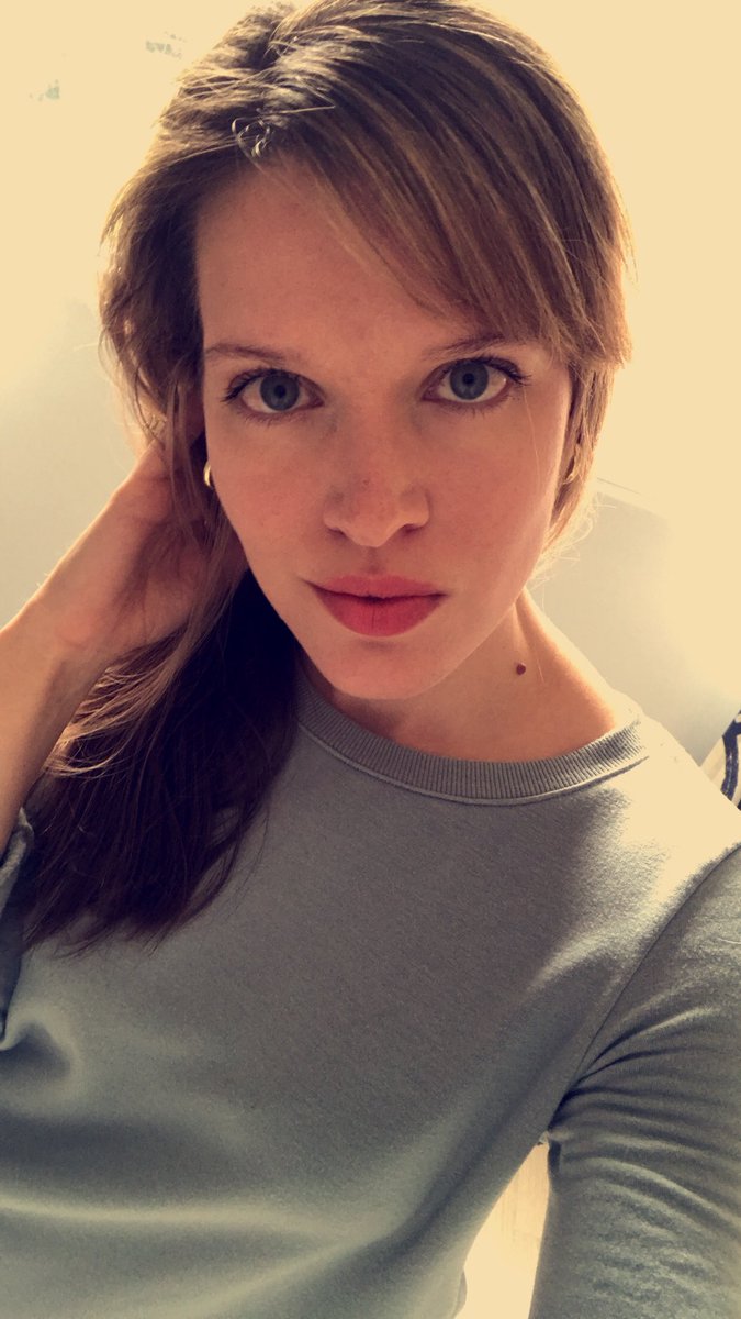 mariahjh's tweet photo. TMW baby naps long enough for you to do your hair AND makeup!  #feellikesupermodelmom #momlife https://t.co/ZMWZzZqGuU