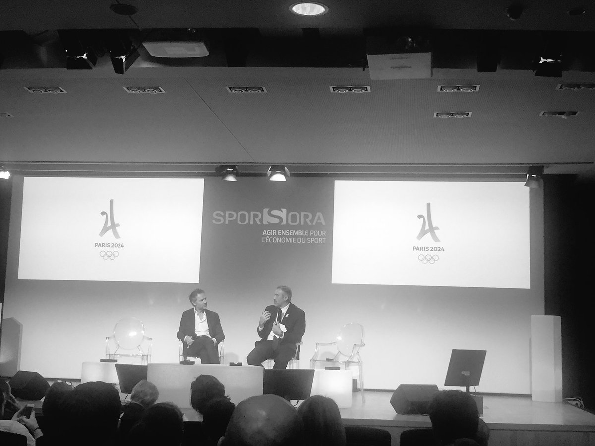 lab0ite's tweet photo. Retour sur la candidature de @Paris2024 avec @ethobois et @Lucienboyer #SBDAY17 #Paris2024 https://t.co/dkq9V53iIy