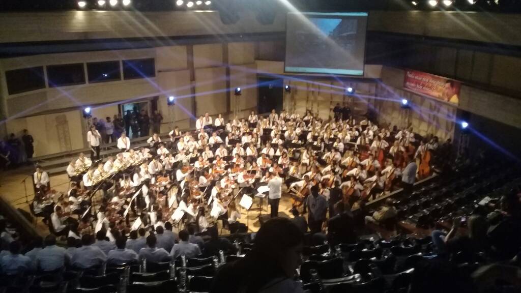 SuzanyGonzalez's tweet photo. Felicito a Orquesta Sinfónica Penitenciaria @mspenitenciario que arribó a su 10mo aniversario. Y lo celebran con concierto en Teresa Carreño https://t.co/3xfUpkD0ZV