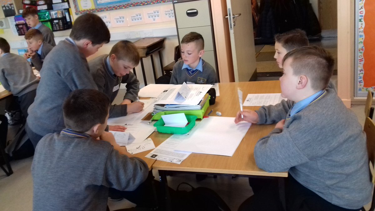 DrimnaghCastleP's tweet photo. Thanks to Sinead from @TV3Ireland who gave "The Power of Design" module to 6th Class today.@CollegeAware @JA_Irl #processofdesign https://t.co/7MVdOEYKSn