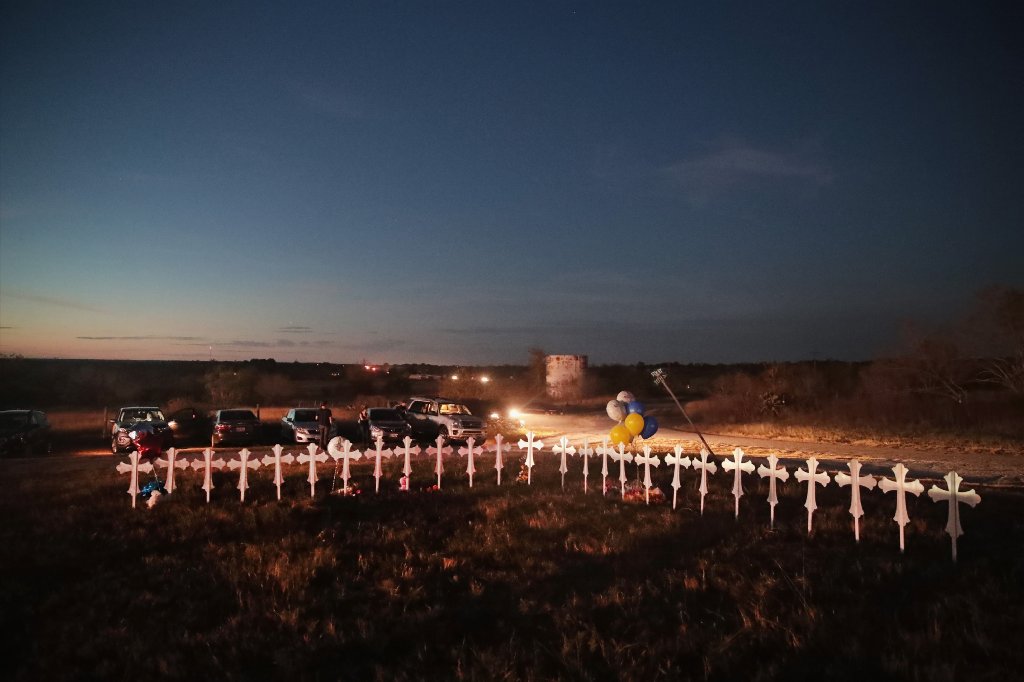 latimes's tweet photo. Texas gunman's long slide to mass murder began when he attacked his own family https://t.co/lFPgpRilsX https://t.co/HNpmMRfG4c