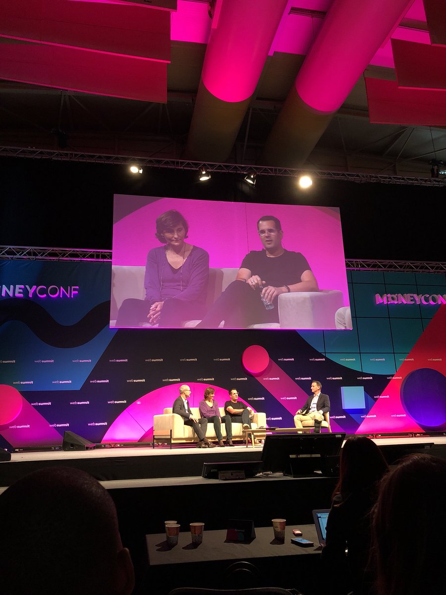 KY_F's tweet photo. @AOC1978 and @Lemonade_Inc sitting side by side 💪💪💪#WebSummit #AXAatWebSummit #LifeAtAXA https://t.co/znpJPQZAGL