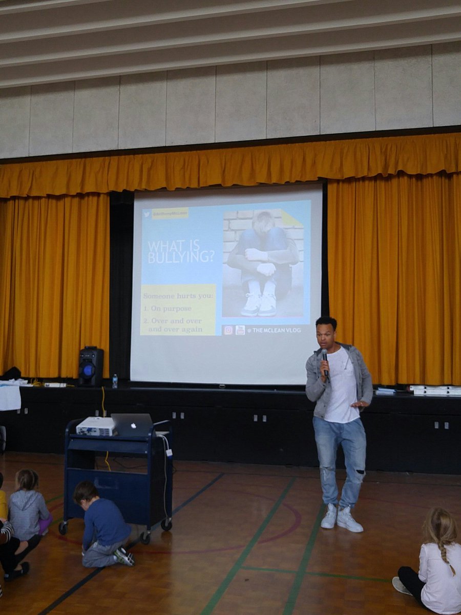 TweetNG4TDSB's tweet photo. @poplarroad_tdsb students learning about Anti-bullying from @anthonymclean !! https://t.co/rWP7UE7i7z