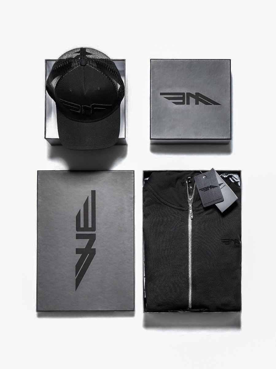 BAAclothing's tweet photo. The @BAAclothing starter pack 😎

#BAAClothing #BAA #Fashion #blackonblack #StarterPack https://t.co/xVdQnLoGoo