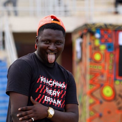 UncleOloye's tweet photo. #NewProfilePic https://t.co/RuZ0Tn8OKV