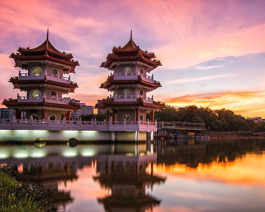 Explore_SG's tweet photo. Reflections at Chinese Garden, by today’s featured explorer @infektivium.

#LetsExploreSG https://t.co/9mrqZYTU57