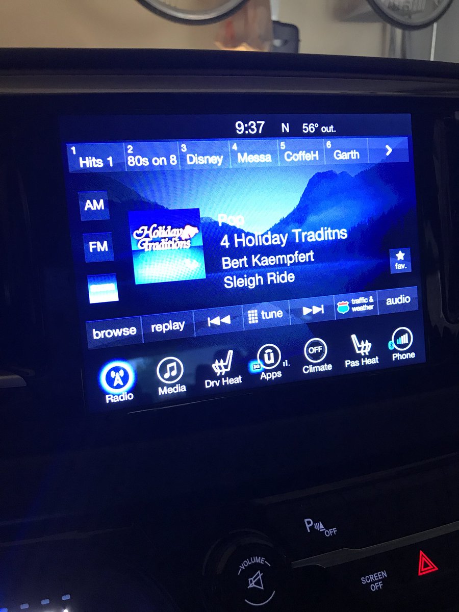 alexnbellamy's tweet image. In my garage listening to Christmas music with a cup of coffee and a sleeping baby. #feelslikefall #finallycold #dontwakeasleepingbaby