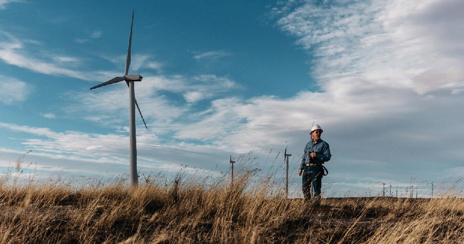 ClimateQueer's tweet photo. House #TaxReform bill is threatening 🇺🇸 wind energy jobs; act now to protect them! #ARenewableAmerica #entry   - https://t.co/SrHRcTwI6V https://t.co/qJ4qsrq3z9