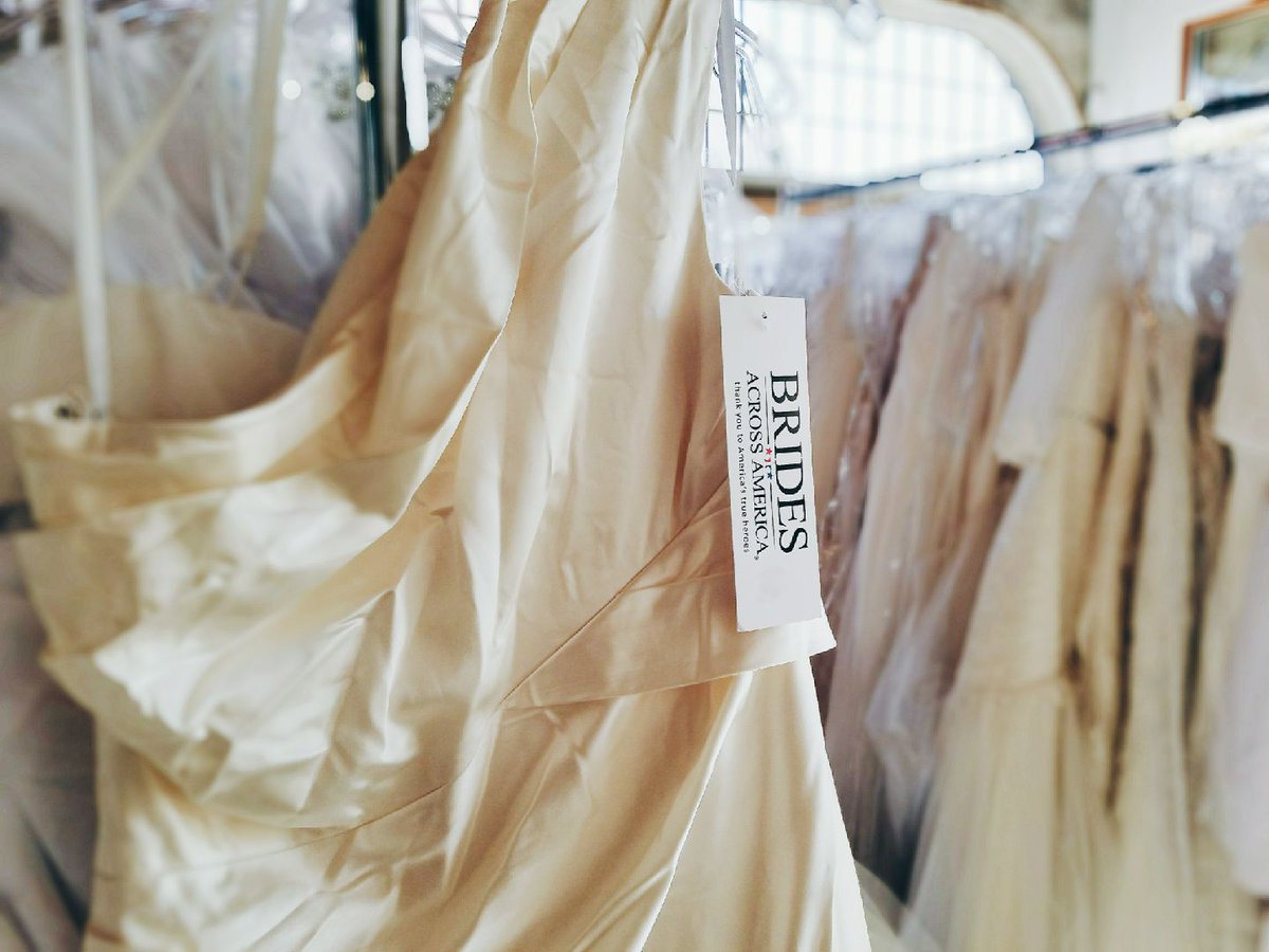 Its Day 2 of our military giveaway! Its not too late to sign up to get your free wedding dress! #bridesacrossamerica #operationweddinggown