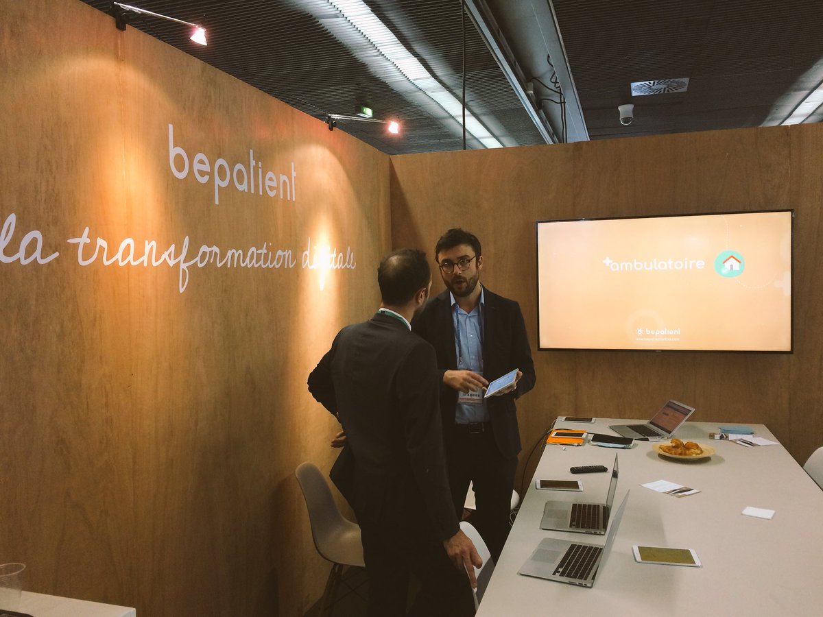 BEPATIENT's tweet photo. Présentation de nos solutions et du programme bepatient ortho par nos équipes au stand F55 #SOFCOT2017 #ambulatoire #transformationdigitale https://t.co/D8wPJWOEBR