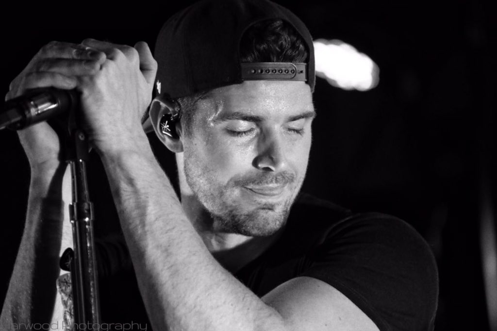 LukePellFanClub's tweet photo. Looking at @lukepell can you see music is his passion? #tourlifetuesday 📷: @harwood_photography ❤️Shows at @HighDiveGville &amp; @SocialOrlando https://t.co/KbWz75ruPd