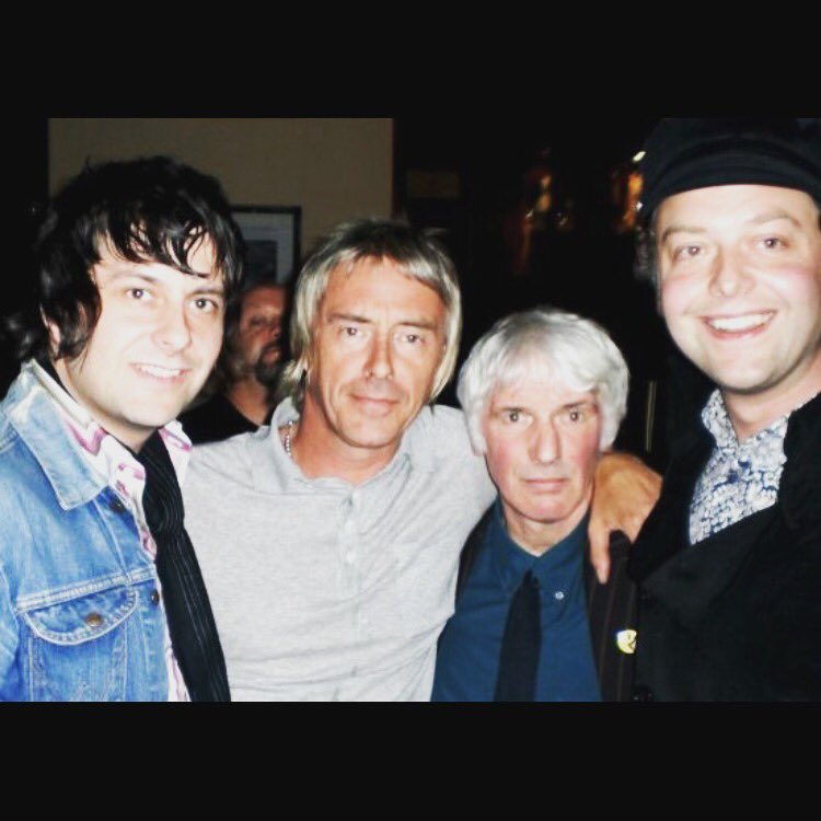 croninmusic's tweet photo. Happy 74th 2 #irishjack.nice snap of us with Mr @paulwellerHQ from back in the 70's.
https://t.co/Xv5OmUm03S #mods #TheWho #quadrophinia https://t.co/Wx5wwbJL47