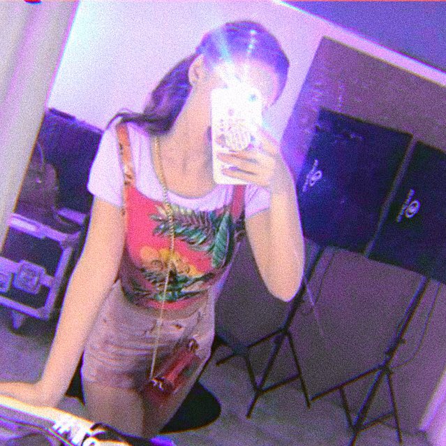 thefairyvalen's tweet photo. rt se vc ta vendo a ft da vencedora da categoria muser favorito mais conhecida como valen schulz#ValentinaSchulzMuser #ValentinaSchulz #MPN https://t.co/OS9ut8e6is