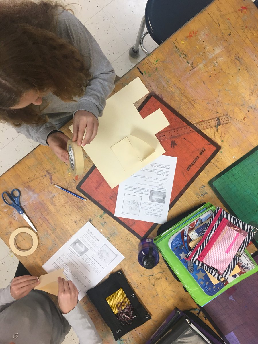 ARTatMMS's tweet photo. More from our #STEAM #designchallenge #artandgeometry #sculpture #designconstraints #middleschoolart #arted https://t.co/GkjmAVXeI2