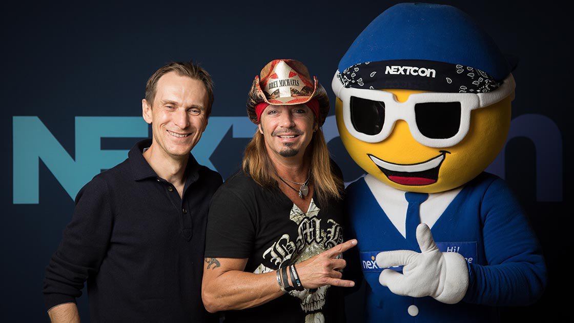 Nextiva's tweet photo. (2/2) #NextivaCares also raised $25,220 for @bretmichaels Life Rocks Foundation via our #NextCon17 giving campaign! https://t.co/f7goXZOyVS https://t.co/0bmIPah3Ay