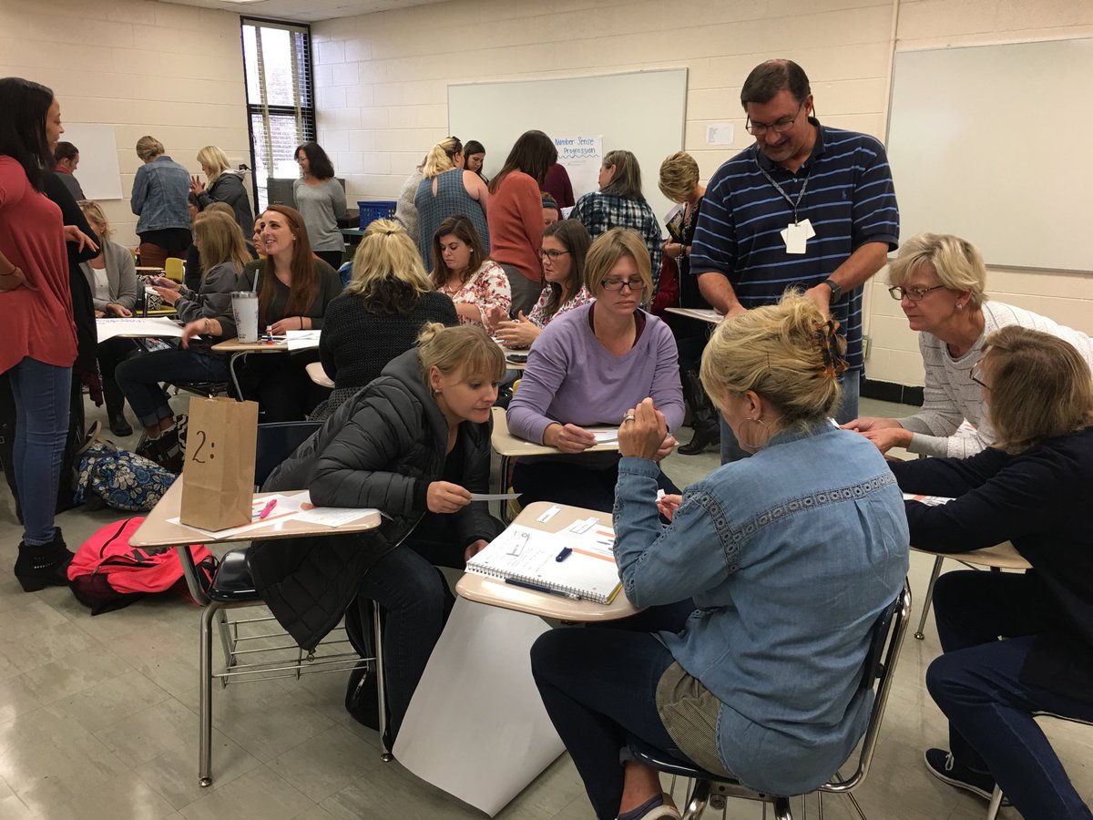 wendyjolaman's tweet photo. Making fun Math activities to support Math brains with our PreK and K teachers! #kcsdld https://t.co/DwMYFhhyIf