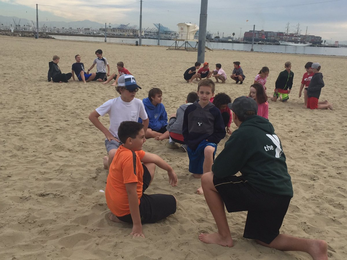 PinnaclePeakES's tweet photo. 7th grade Leadership team building https://t.co/NRT4Zt3o2N