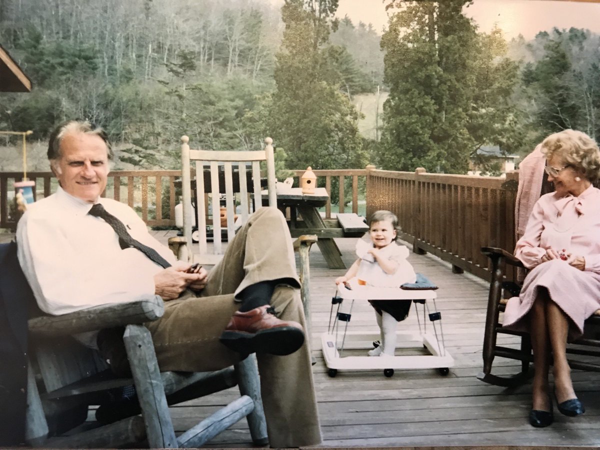 CissieGLynch's tweet photo. The world knows him as Billy Graham. I simply know his as “Daddy Bill.” Happy 99th BDAY to my sweet granddaddy https://t.co/dksCMwmko4