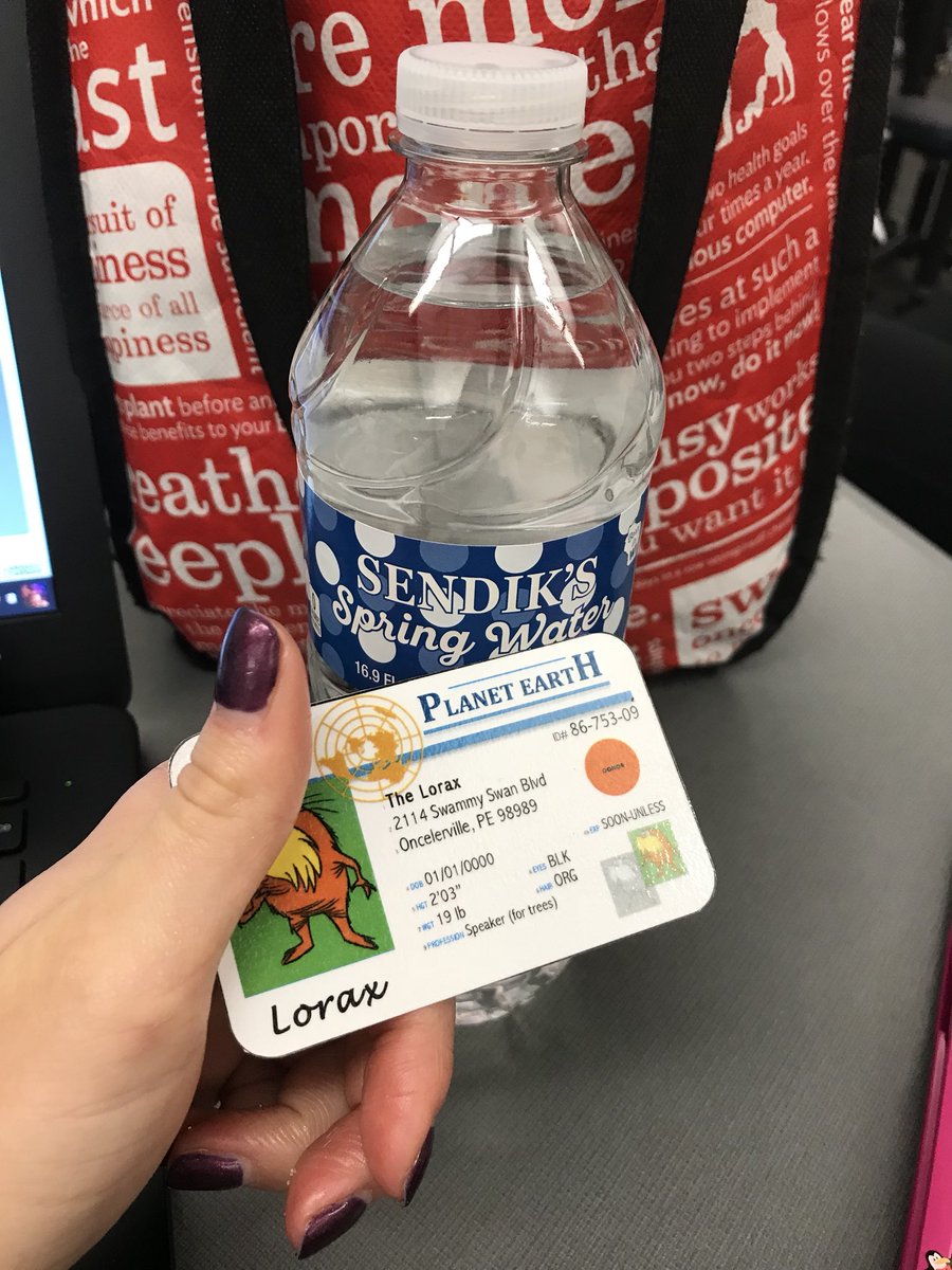 walkowiak_A_fhs's tweet photo. This water had to be disinfected before it’s safe for humans to drink! #apeswater @franklinlorax https://t.co/nSUFCXz8ai