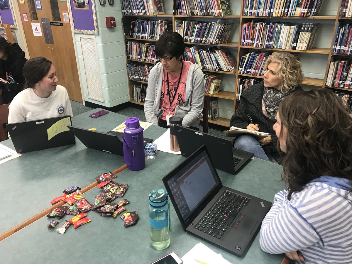 HHDAngelo's tweet photo. Understanding digital tools to create meaningful performance task products.
@JKircher007 @kvewerth1 @dheitzen @Mkanesokol
#KVLEARNING https://t.co/QtFxph7deU