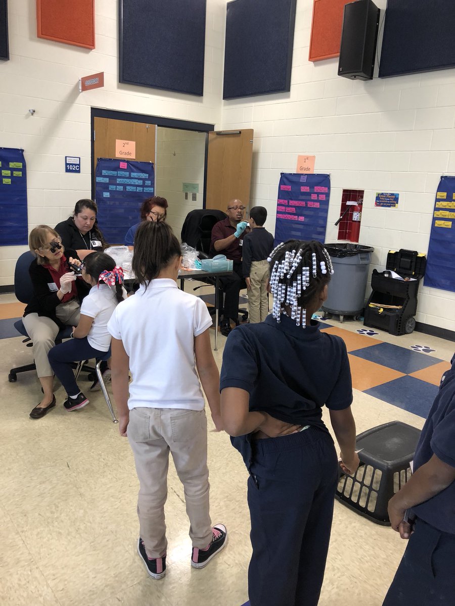 MrsShald's tweet photo. Getting our teeth checked out at school this morning! #SpaghtIsGreat https://t.co/j5JVa9ZJ3c