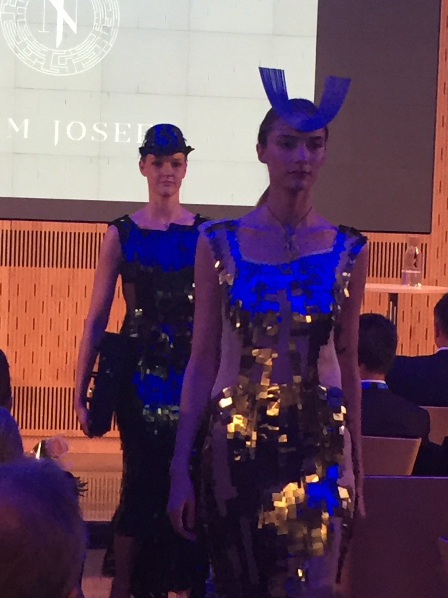 Eva Blixt tweet media