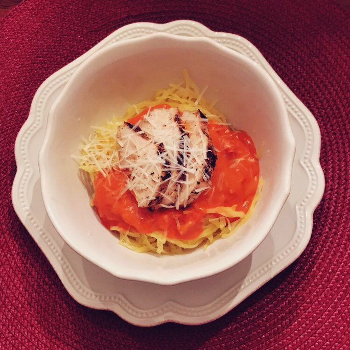 Clare_Ellen's tweet photo. @bertolli vodka sauce is my favorite. Make it a healthy meal with some spaghetti squash and grilled chicken! #influenstereats https://t.co/WVkOHUrpKb