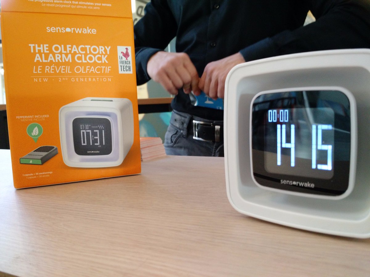 boulanger's tweet photo. On commence avec le Réveil olfactif SensorWake ! ⏰ #HappyFrenchTech https://t.co/Luxp8Yu2p5