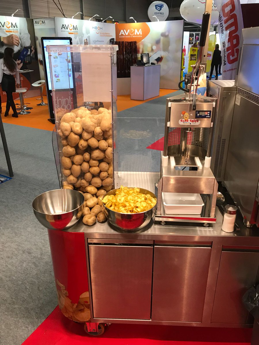 eurochefsrl's tweet photo. Fino a giovedì 9 Novembre saremo presenti alla fiera Sett di Montpellier. Venite a trovarci
#montpellier #streetfood #fair #ciaochips https://t.co/2vJLEsMD2u