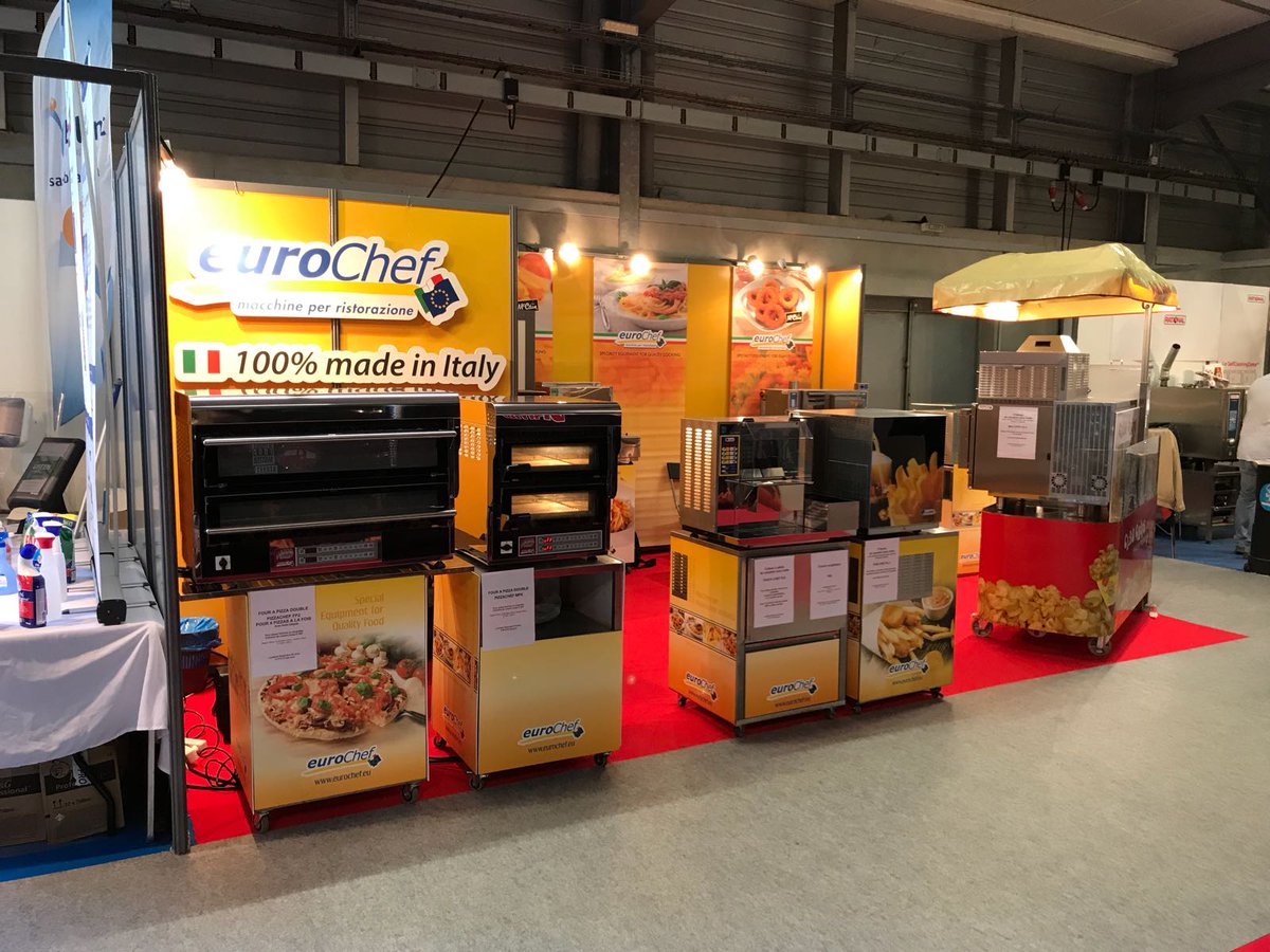 eurochefsrl's tweet photo. Fino a giovedì 9 Novembre saremo presenti alla fiera Sett di Montpellier. Venite a trovarci
#montpellier #streetfood #fair #ciaochips https://t.co/2vJLEsMD2u