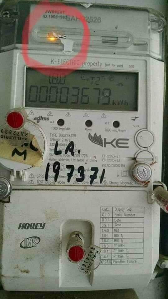 Nadsms's tweet image. see what's inside in kelectric #KESC meters!  telenor SIM  !! to control meter remotely.  @ARYNEWSOFFICIAL